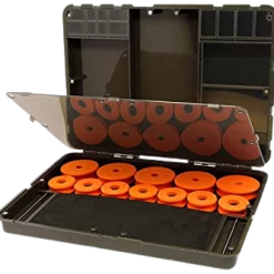 Fish On Tackle Store Specimen Carp NGT Dynamic Carp Tackle Box