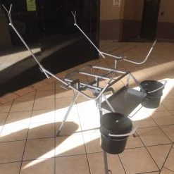 Fish On Tackle Store Papgooi Stand (powdercoated)